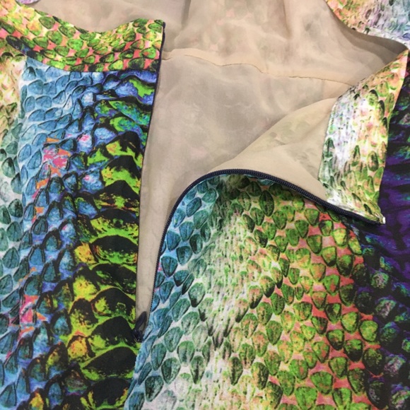 Lisa Ho Silk Sheath Dress Size 12 Alligator Print - Picture 10 of 13